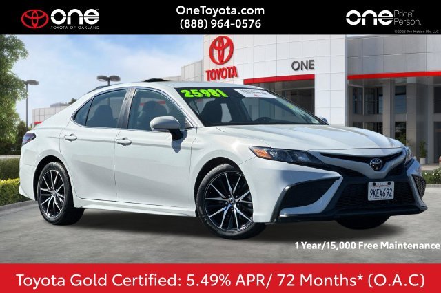 Used 2024 White Toyota SE image 1