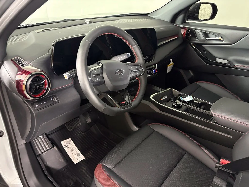2027 Chevrolet Equinox RS - Photo 20