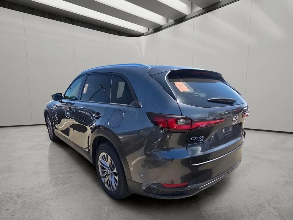 Used 2025 Machine Gray Metallic Mazda Preferred Package image 6