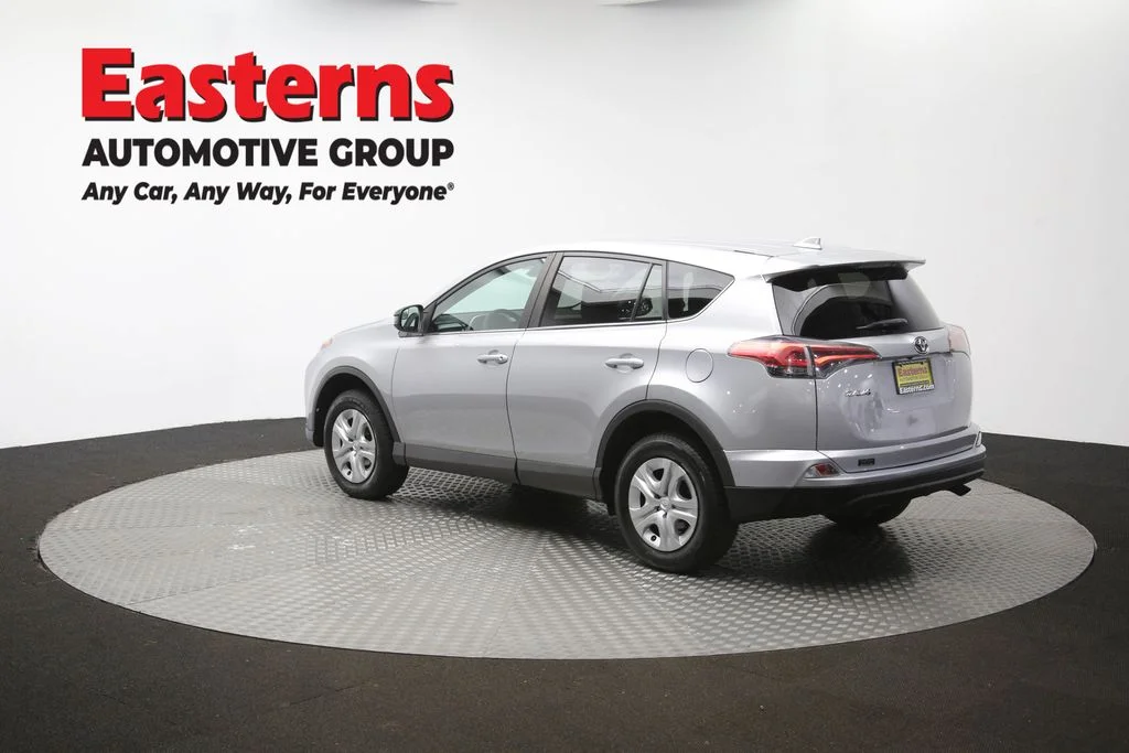 Used 2018 Silver Toyota LE image 62