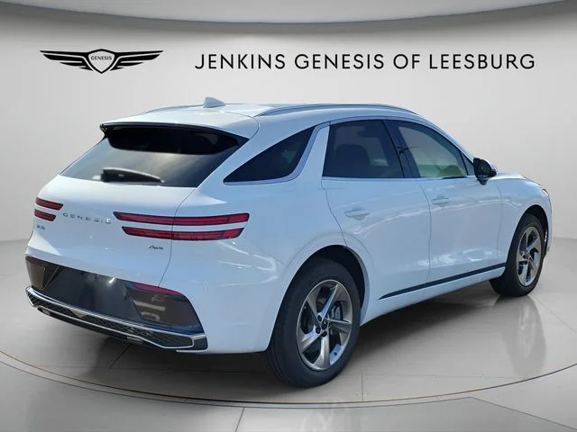 Used 2026 White Genesis 2.5T Select image 4