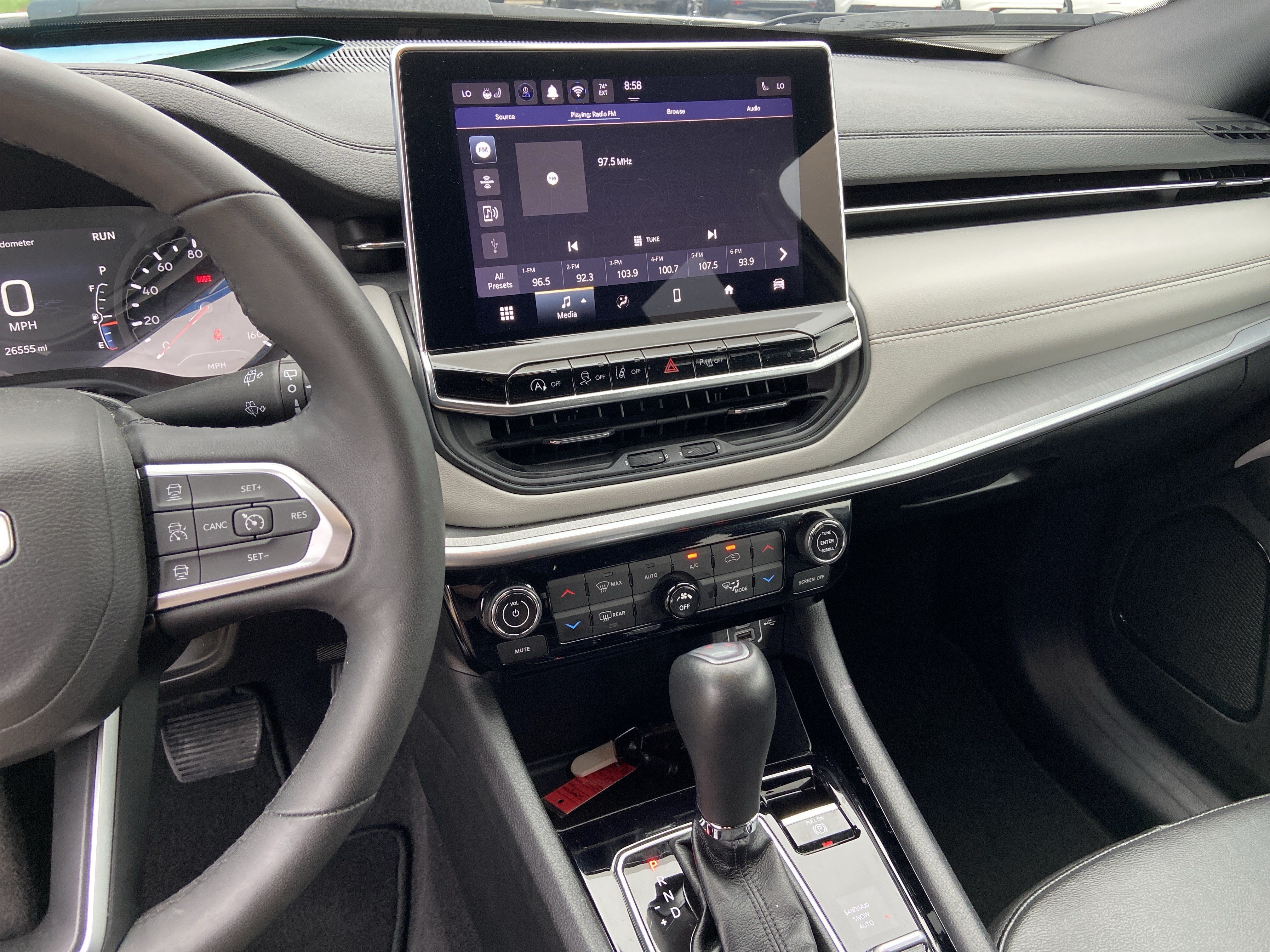 2025 Jeep Compass Limited - Photo 23