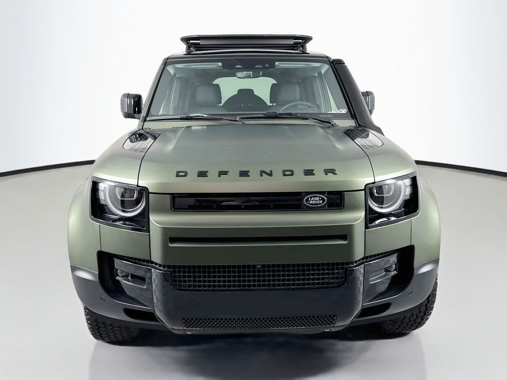 New 2026 Woolstone Green Land Rover S image 6