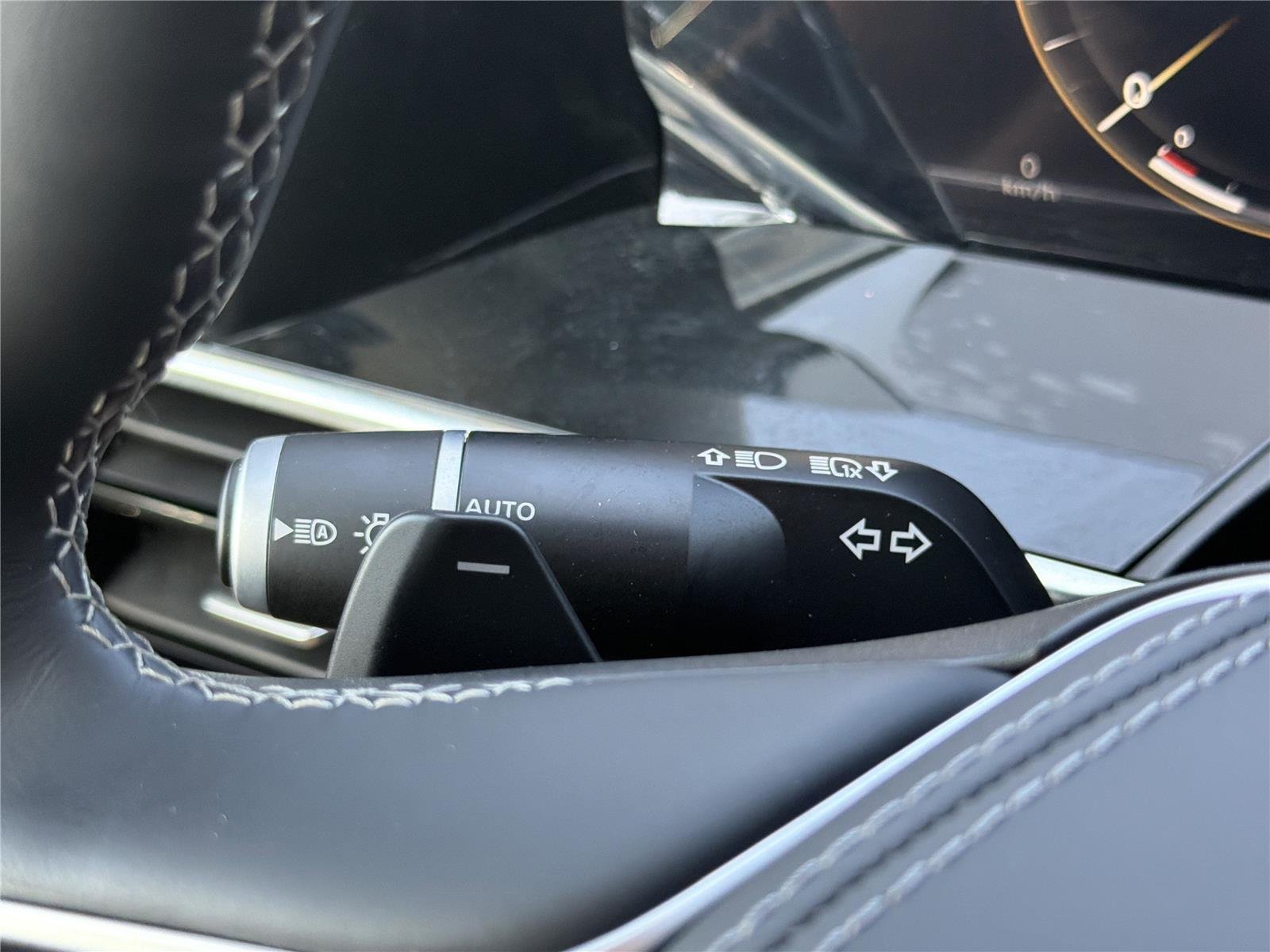 Used 2025 Dynamic Metal INFINITI SENSORY image 24