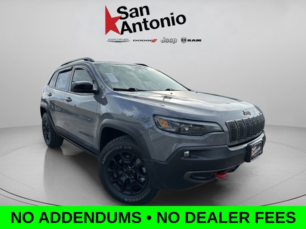 2023 Jeep Cherokee Trailhawk