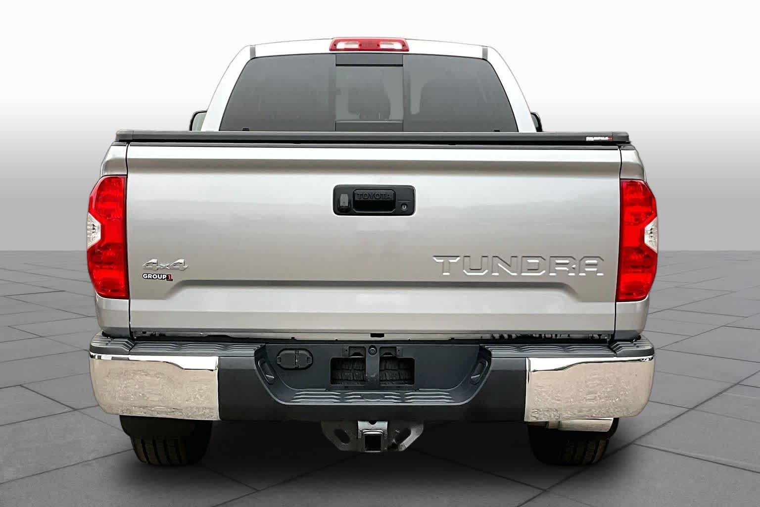 Used 2019 Silver Sky Metallic Toyota SR5 image 9