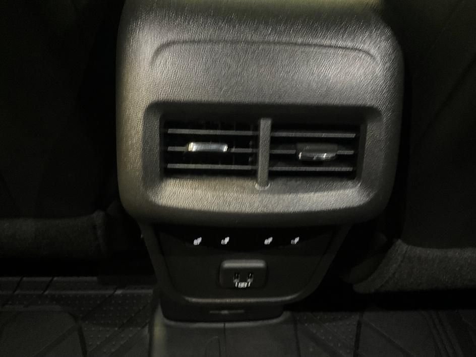 Used 2022 Blue Chevrolet Premier image 29