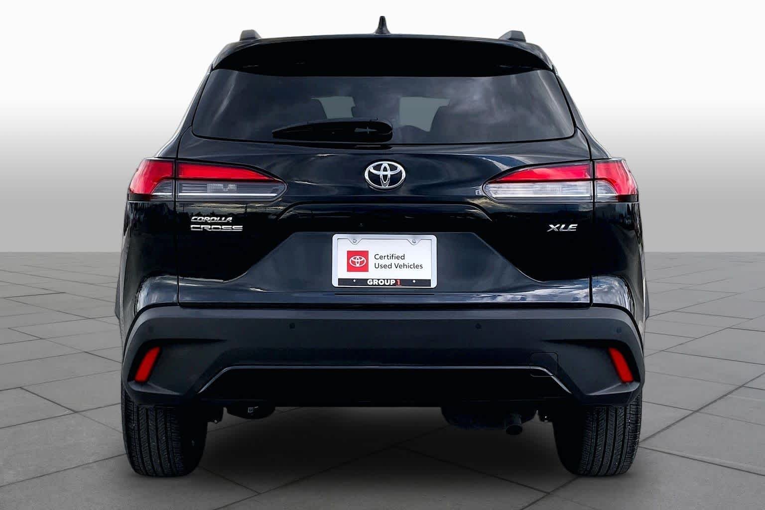 Used 2026 Jet Black Toyota XLE image 5