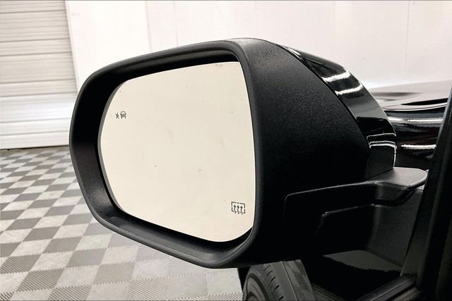 Used 2025 Mosaic Black Metallic Chevrolet LT image 39