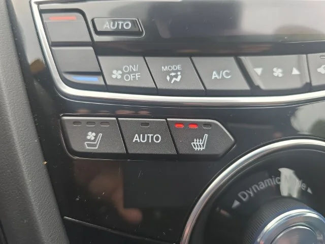 2025 Acura RDX A-Spec Package - Photo 25