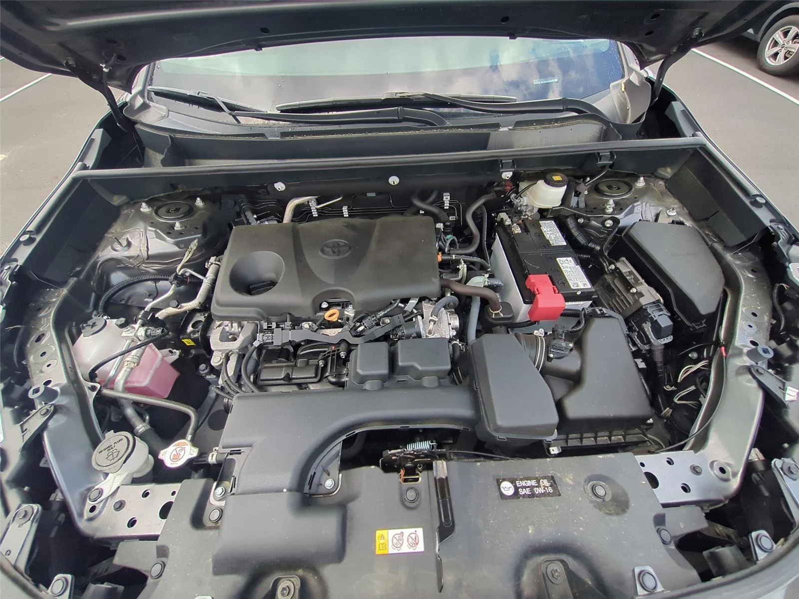 2024 Toyota RAV4 XLE - Photo 50