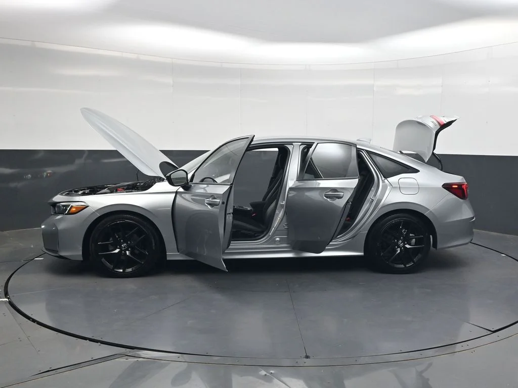Certified Used 2025 Solar Silver Metallic Honda Sport image 31
