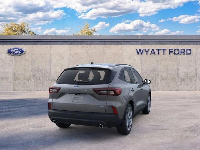 2026 Ford Escape ST-Line - Photo 9