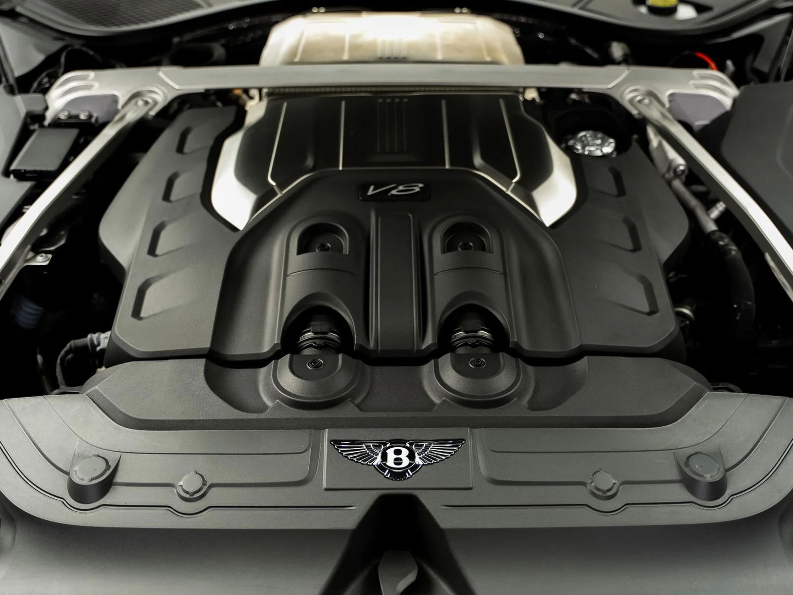 Used 2021 Green Bentley V8 image 59