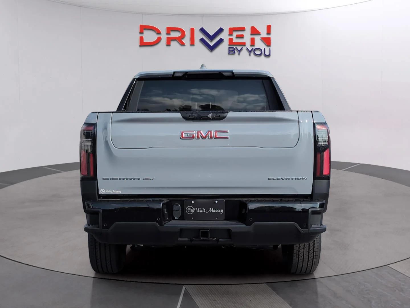 New 2026 Thunderstorm Gray GMC Elevation Standard Range image 4