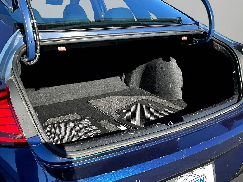 Used 2022 Blue Hyundai Limited image 7