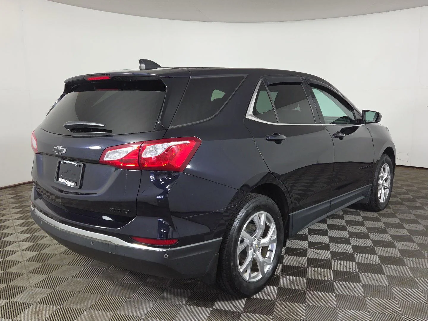 Used 2020 Midnight Blue Metallic Chevrolet LT image 6