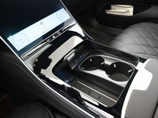Used 2025 Black Mercedes-Benz S 580 image 9