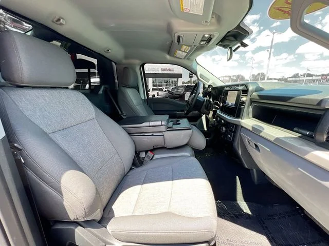 Used 2024 White Ford XL image 33