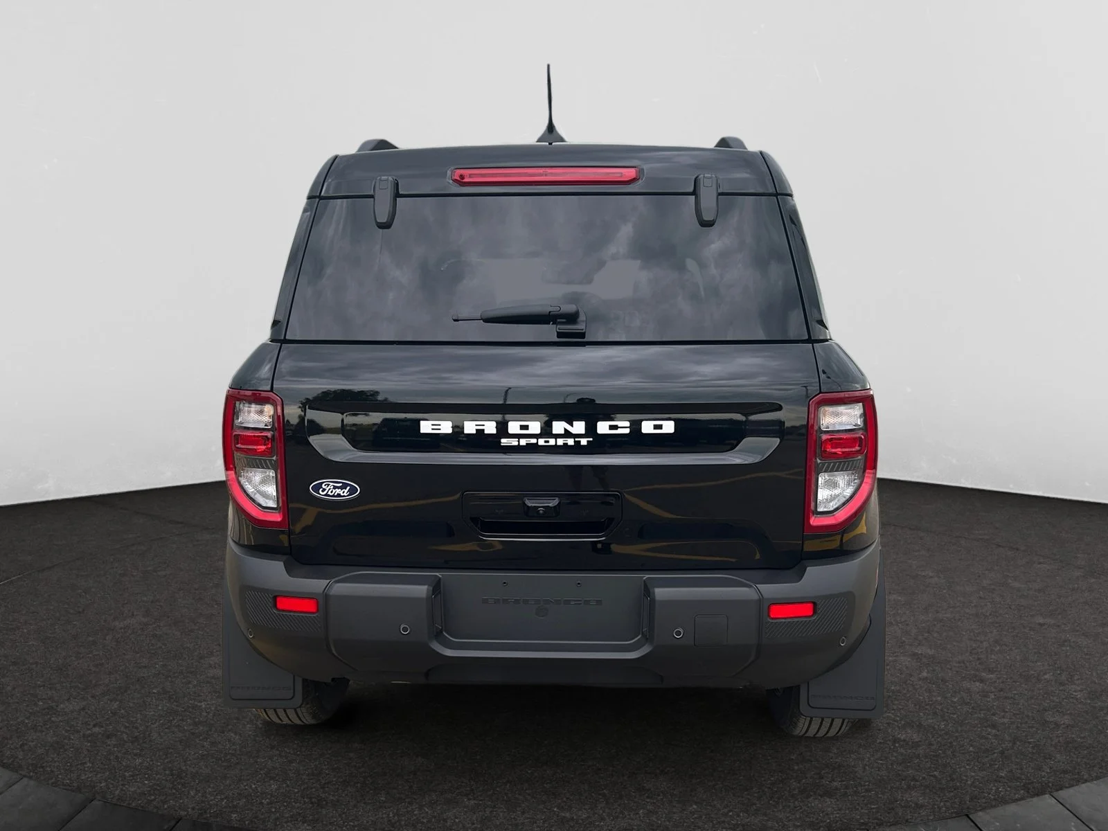 New 2026 Shadow Black Ford Outer Banks image 4