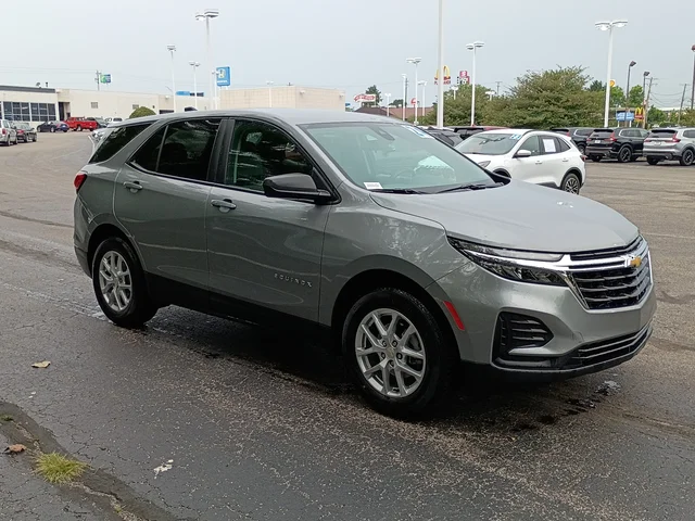 2024 Chevrolet Equinox LS