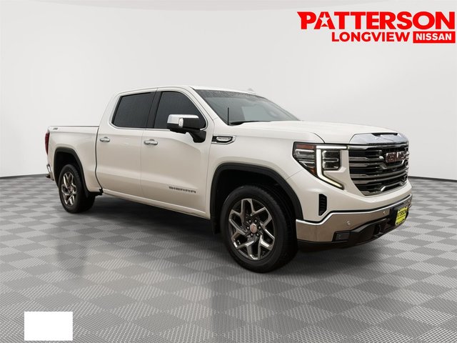 Pre-Owned 2022 GMC Sierra 1500 SLT