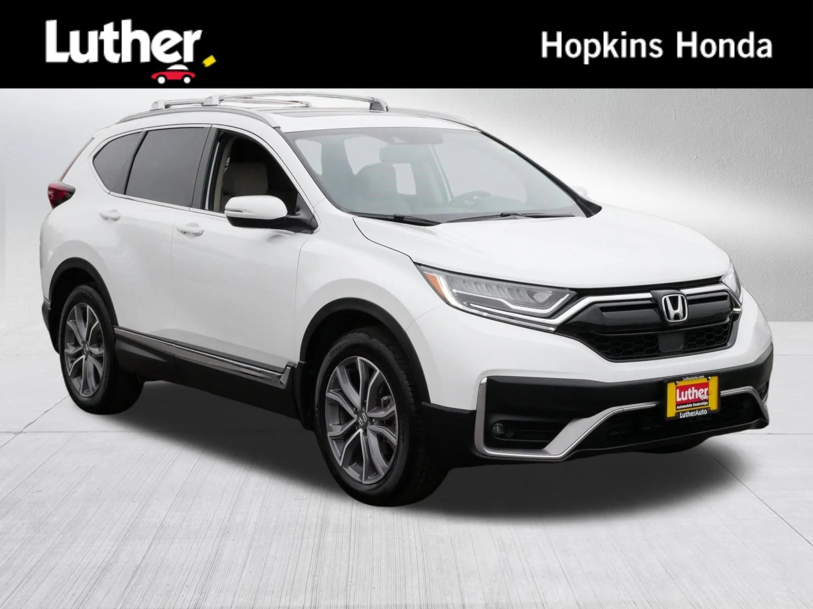 2022 Honda CR-V Touring AWD's photo