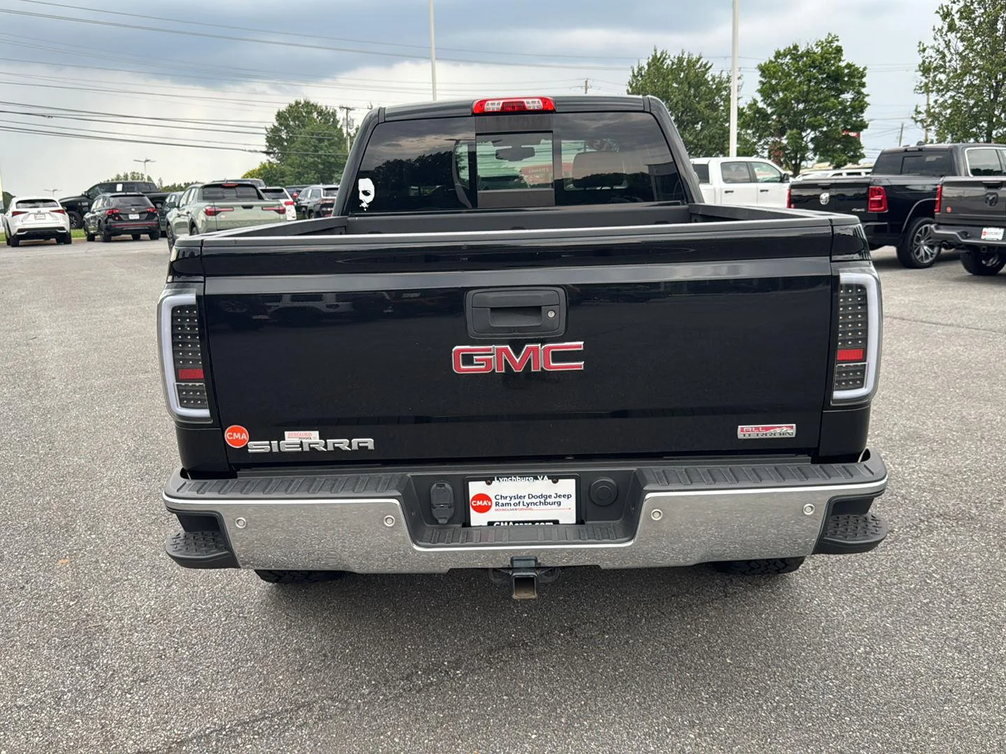 Used 2015 Onyx Black GMC SLT image 8