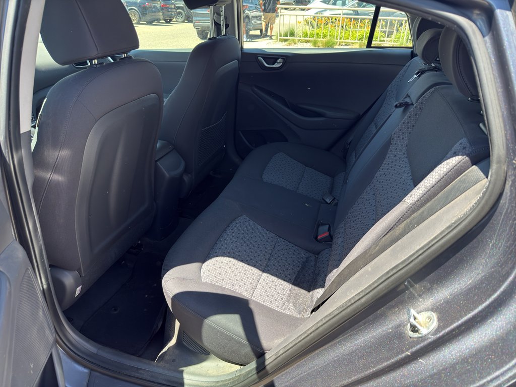 Used 2017 Summit Gray Hyundai SEL image 3