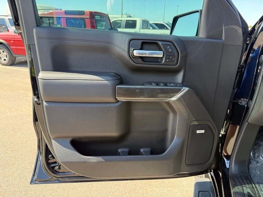 Used 2021 Onyx Black GMC AT4 image 9