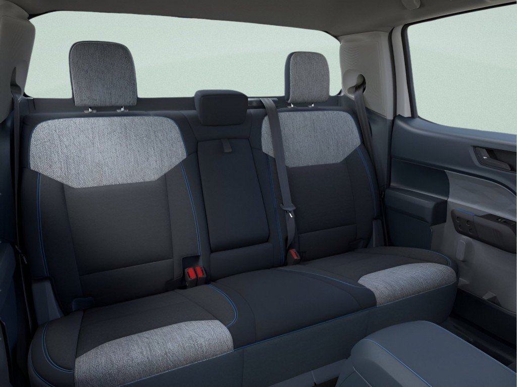 New 2026 Oxford White Ford XLT image 12