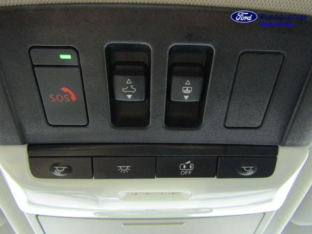 Certified Used 2025 Scarlet Ember Nissan SV image 36