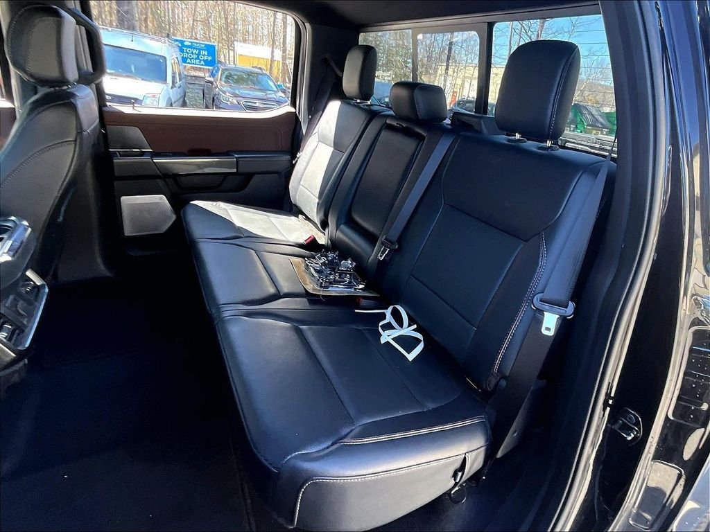 Used 2023 Black Metallic Ford Lariat image 15