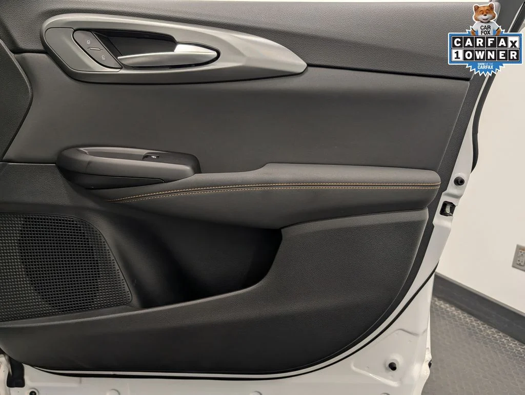 Used 2025 White Alfa Romeo  image 28