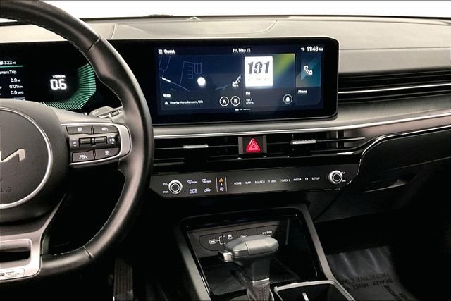 Used 2025 Snow White Pearl Kia GT-Line image 7