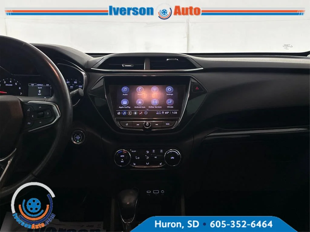 Used 2022 Mosaic Black Metallic Chevrolet LT image 28