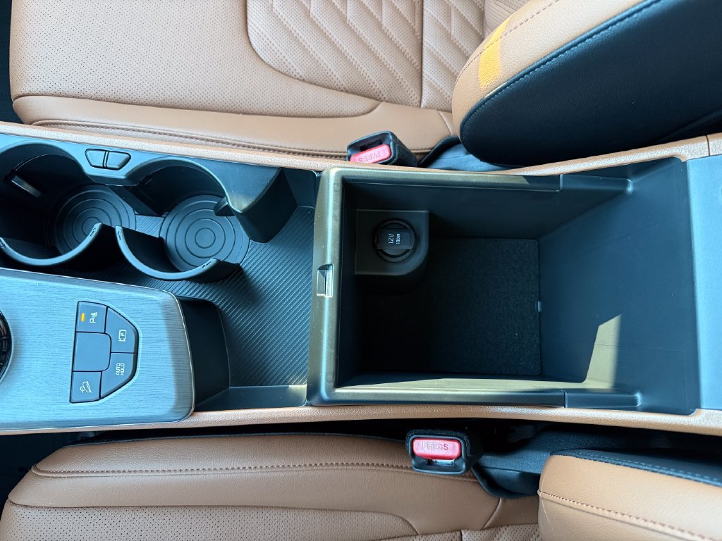New 2027 Gravity Gray Kia X-Line image 30
