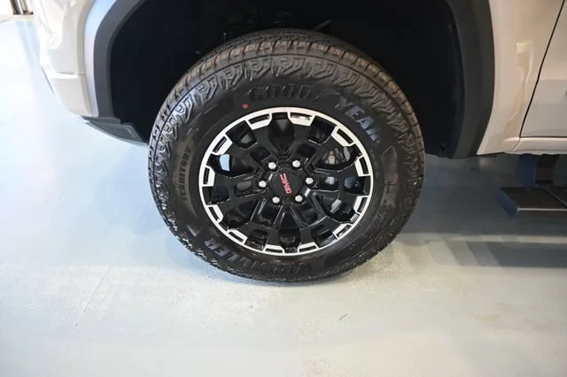 2026 GMC Canyon AT4 - Photo 28