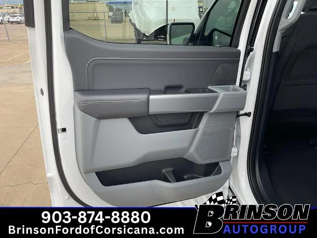 New 2026 Oxford White Ford XLT image 25