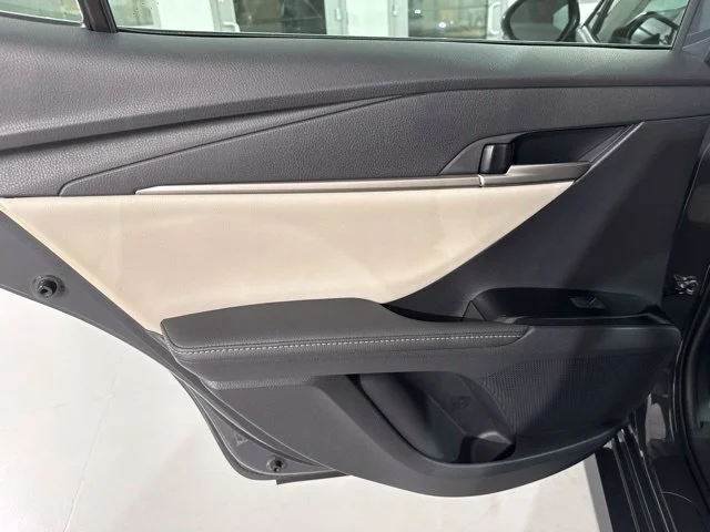 Used 2026  Toyota XLE image 17