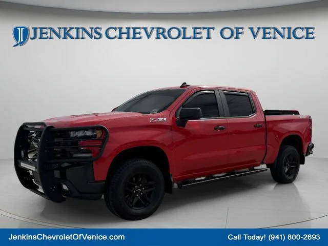 Used 2021 RED HOT Chevrolet LT Trail Boss image 11