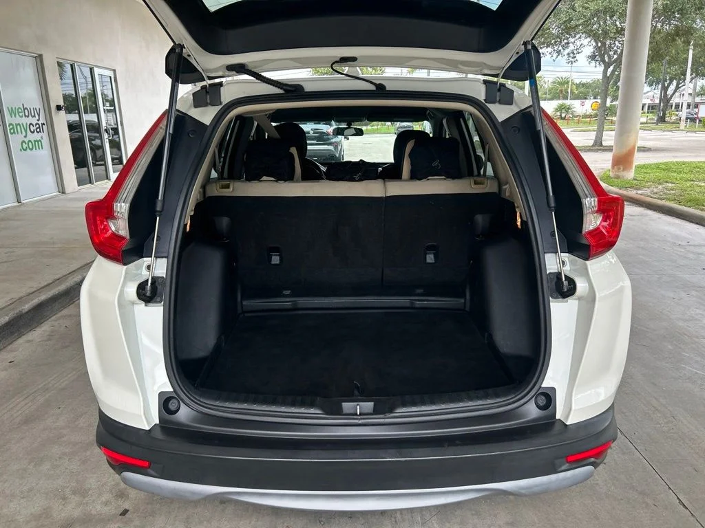 Used 2018 White Honda LX image 30