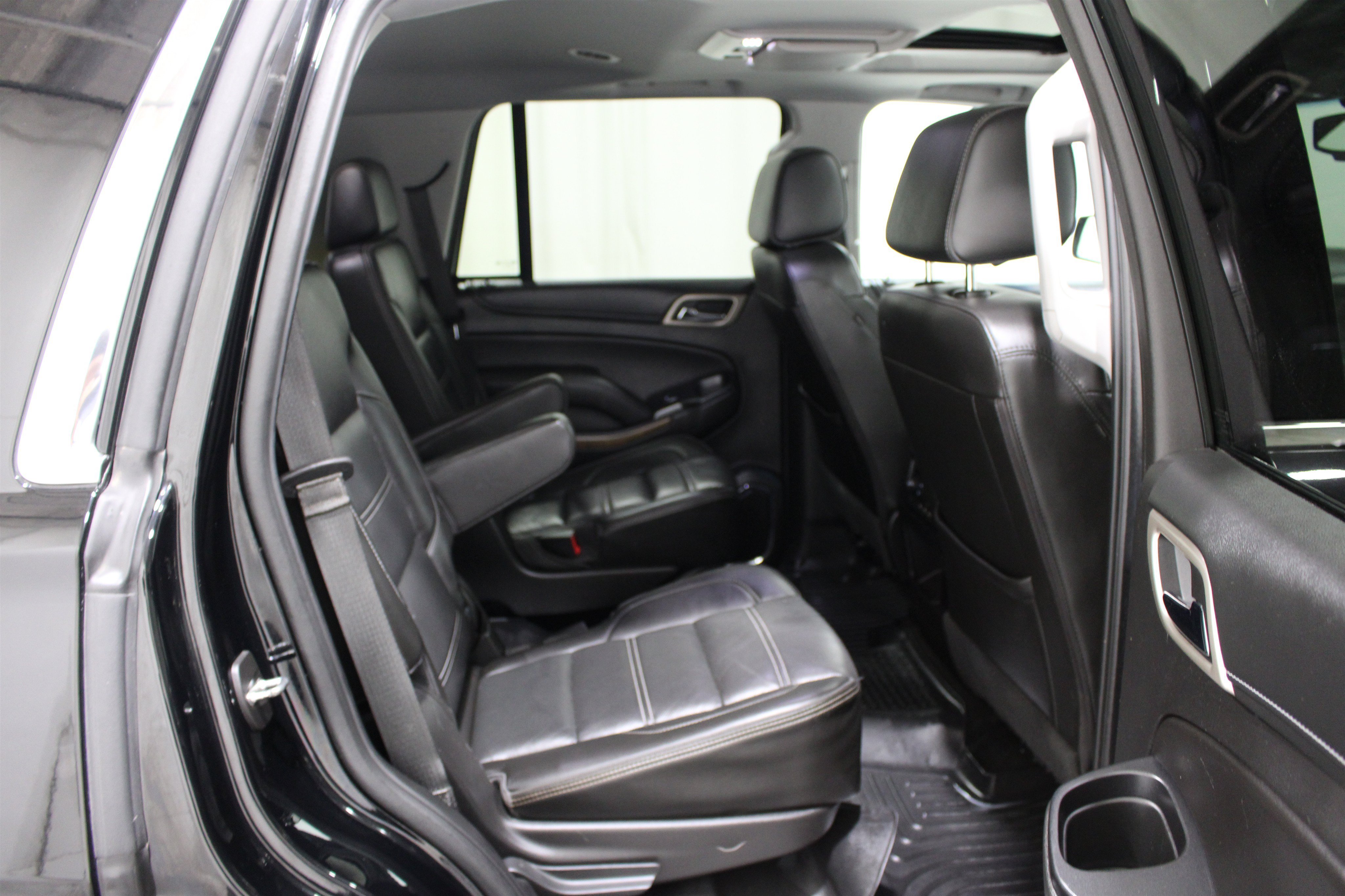 Used 2018 Onyx Black GMC Denali image 28