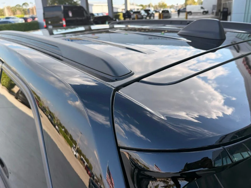 New 2026 Diamond Black Crystal Pearlcoat Jeep Limited image 38