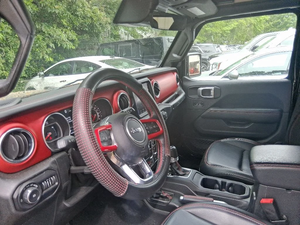 Used 2021 Black Jeep Unlimited Rubicon image 11