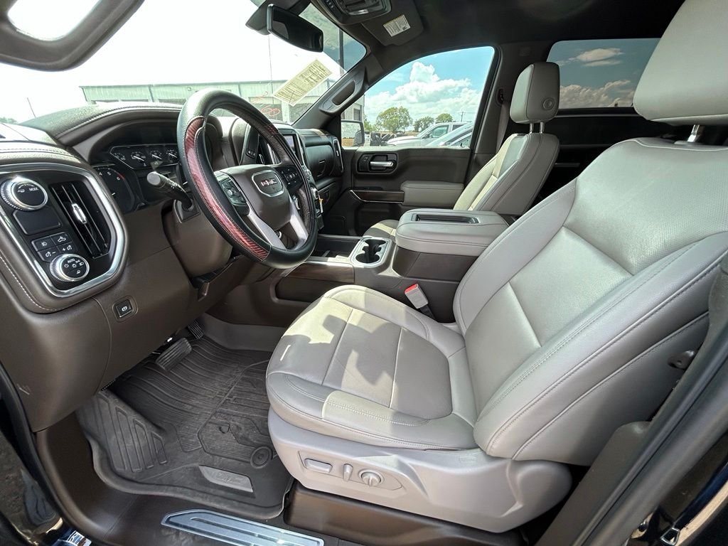 Used 2021 Black GMC SLT image 11