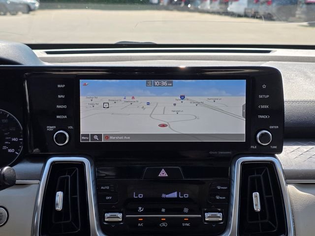 Used 2021 White Kia SX image 22
