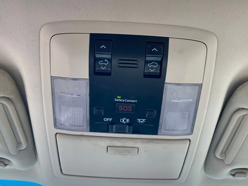 Used 2019  Lexus 460 image 24