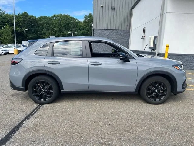 Used 2024 Urban Gray Pearl Honda Sport image 2