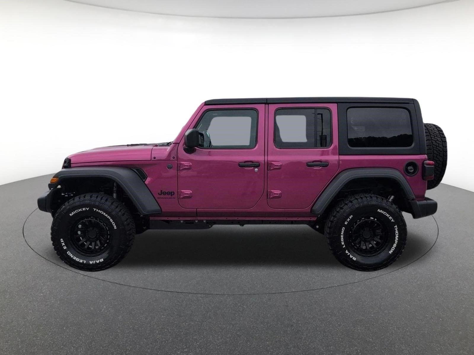 New 2026 Tuscadero Pearlcoat Jeep Sport S image 5